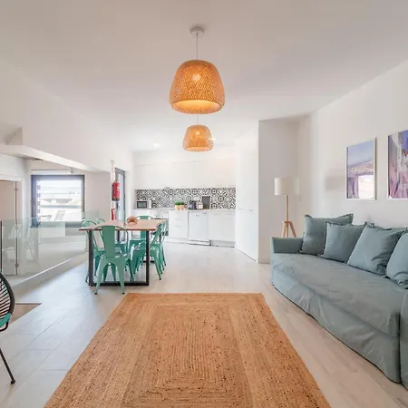 Appartamento Bluevillas Ribamar T3 By Acasadascasas